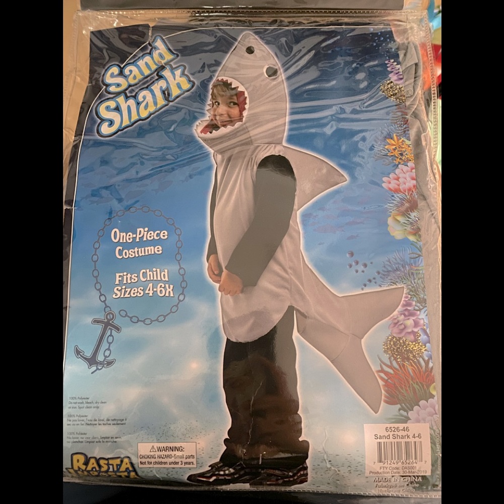 Shark kids Halloween costume